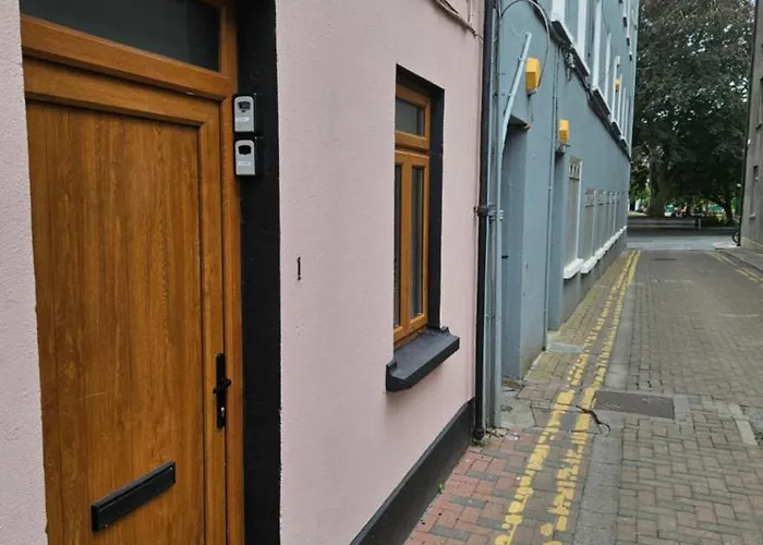 Apartment Eyre Square Lane